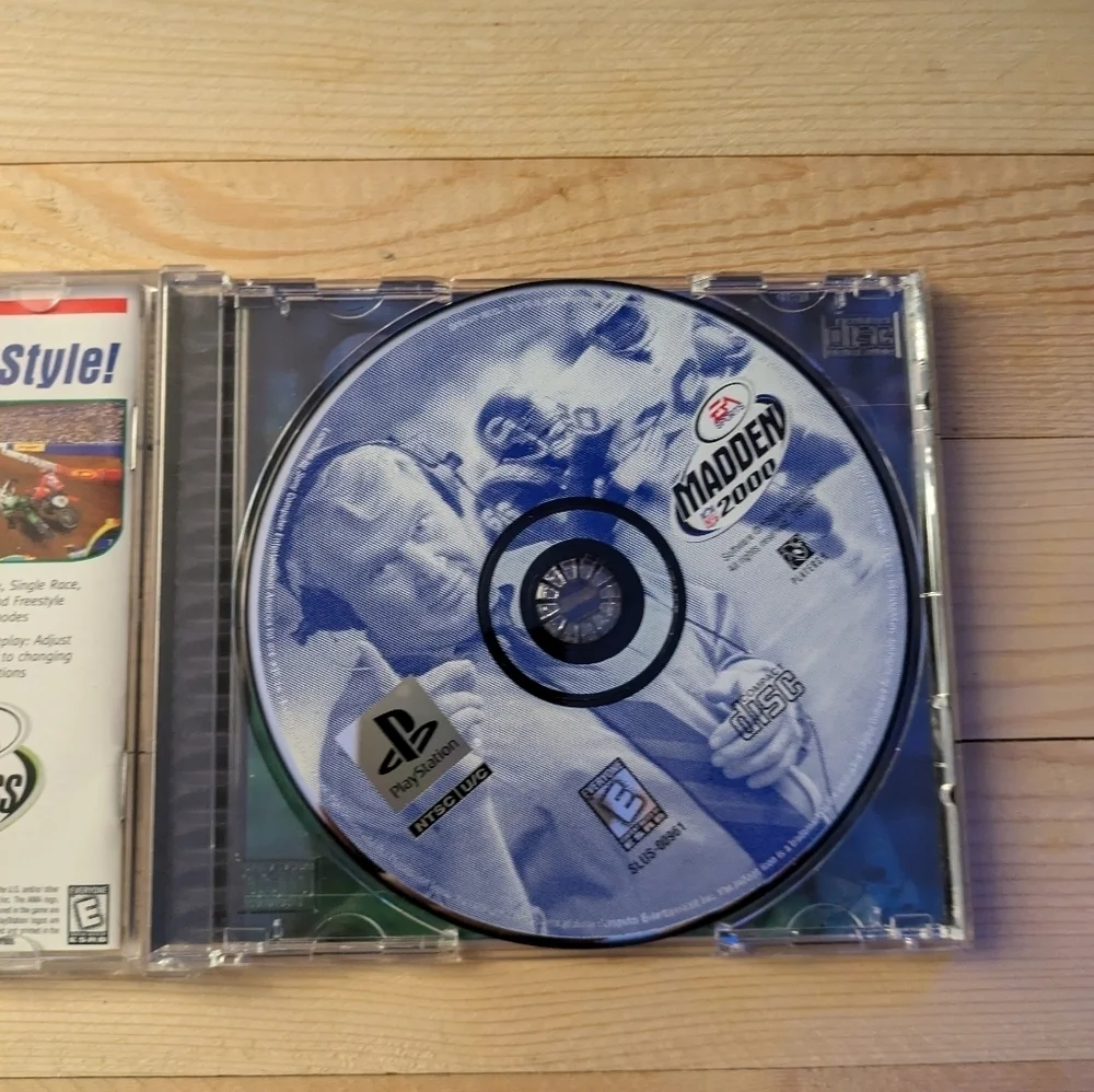 Madden 2000 PlayStation Game